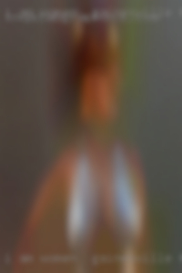 I am a women in Gainesville, FL curious married woman.